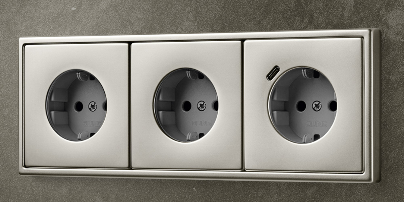 SCHUKO® Steckdosen mit USB bei Elektrotechnik Adler in Herborn